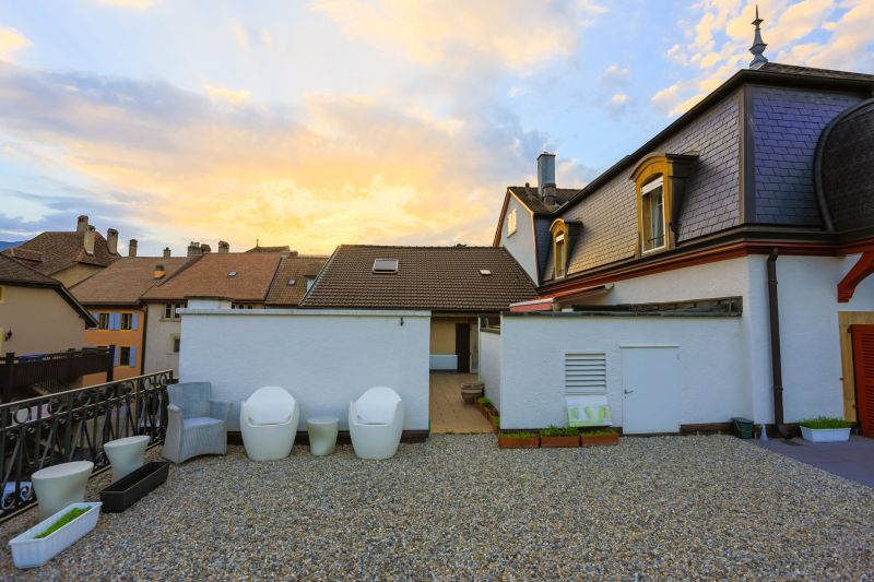 Material Quality and Type